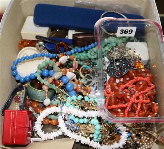 Qty of dress & costume jewellery including Charles Horner silver and enamel brooch